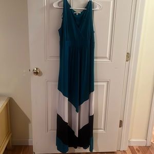Studio One New York - Size L - Maxi Dress - Teal with White and Black in Skirt